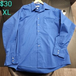 XL Van Heusen dress shirt